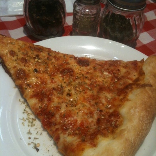 Rocco S New York Style Pizza 15 Tips Rocco S New York Style Pizza 15 Tips