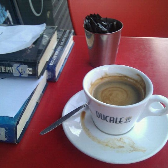 Café Piccolo 19 ziyaretçidan 1 tavsiye