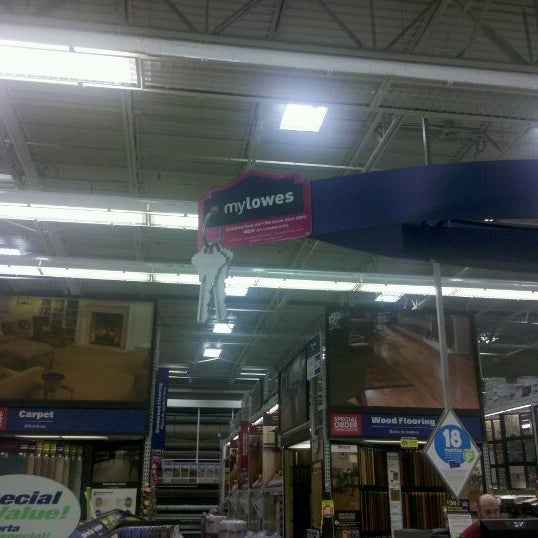 What time do the malls open on thanksgiving
