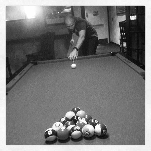8/27/2012にMeghan H.がThe Rack Sushi Bar &amp; Billiards Loungeで撮った写真