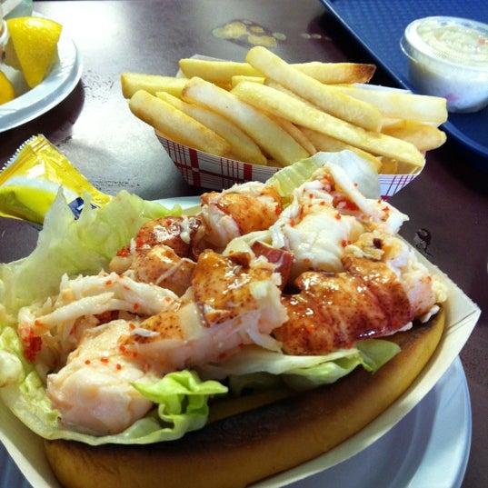 Photos at Jordan's Lobster Dock Sheepshead Bay 3165 Harkness Ave