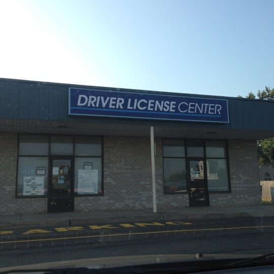 PA Drivers License Center Government Building in Dublin