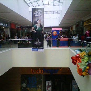 Photo taken at Condado Shopping by Roberto V. on 5/6/2012