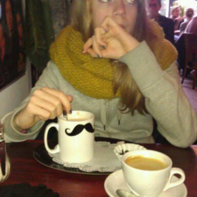 1/21/2012에 jeroen l.님이 Mademoiselle Moustache에서 찍은 사진