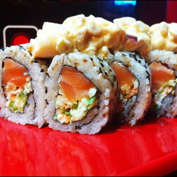 Photo taken at Hello Sushi by Karl D. on 5/3/2012