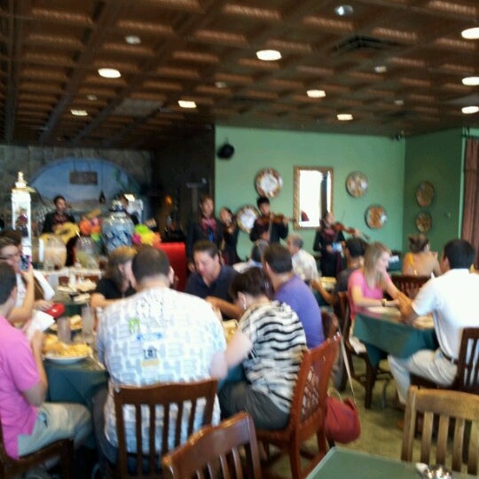 7/22/2012 tarihinde Rhonda R.ziyaretçi tarafından Esperanza&#39;s Restaurant &amp; Bakery'de çekilen fotoğraf
