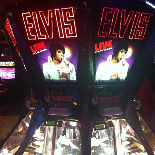 Play the Elvis machine!