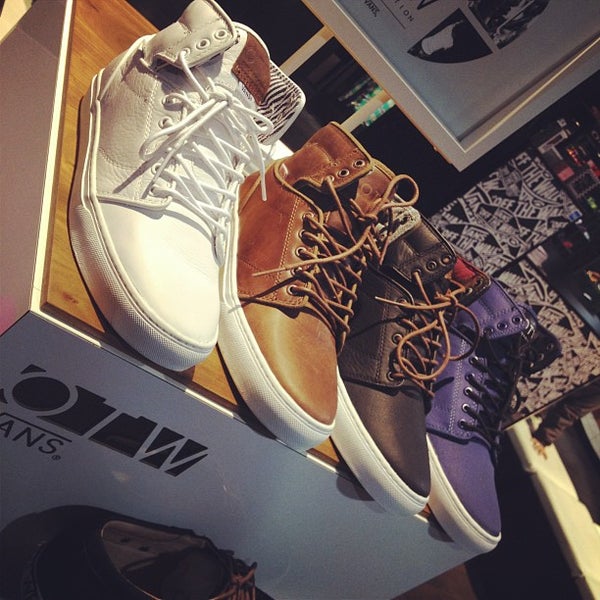 Vans Lyon Terreaux Bat d Argent 2 rue d Oran