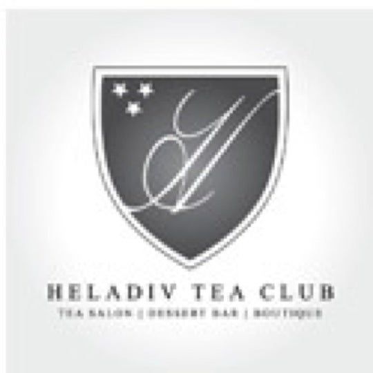 Снимок сделан в Heladiv Tea Club пользователем THE Z WORLD Z. 5/25/2012