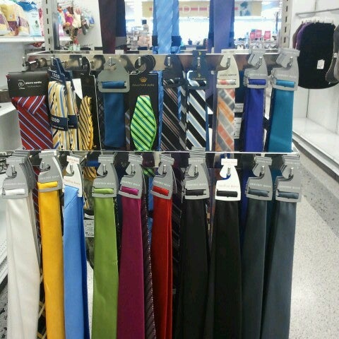 ross store tri county