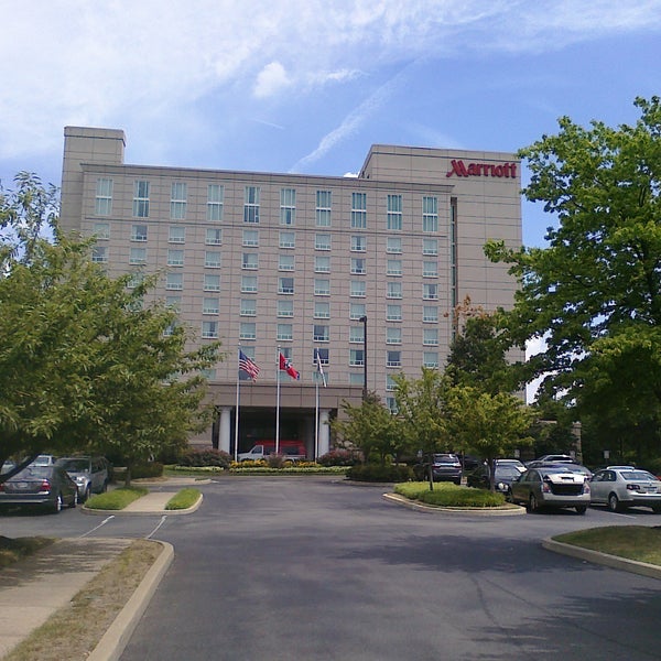 Photo taken at Franklin Marriott Cool Springs by Brian L. on 8/20/2011