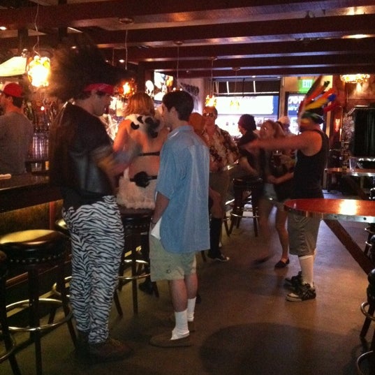 Thrusters Lounge Pacific Beach 29 tavsiye