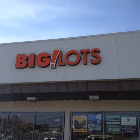 Big Lots Big Box Store in Sterling