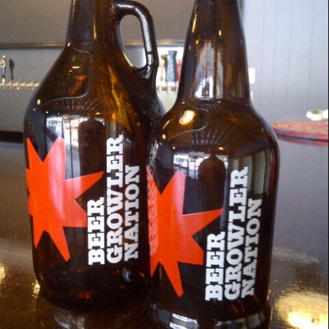 Photo taken at Beer Growler Nation by ERIC on 9/7/2012