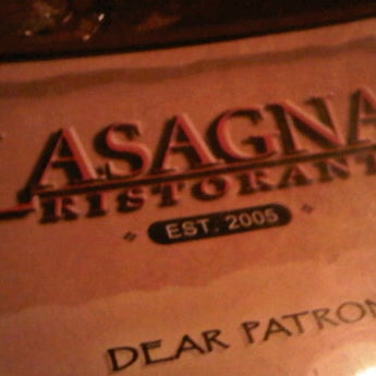 Foto diambil di Lasagna Restaurant oleh Save a Child&#39;s Heart pada 10/16/2011