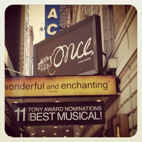 Foto tirada no(a) Once the Musical por Kate R. em 6/10/2012