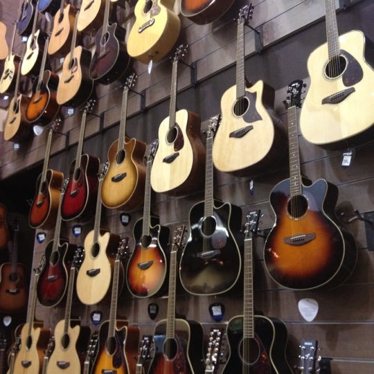 Photo taken at Cosmo Music - The Musical Instrument Superstore! by Joanne C. on 4/15/2012