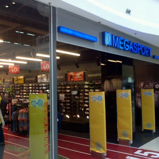 Мегаспорт краснодар. Мегаспорт кафе. Мегаспорт Луганск. Мегаспорт входная группа. Капсулы Мегаспорт-6.