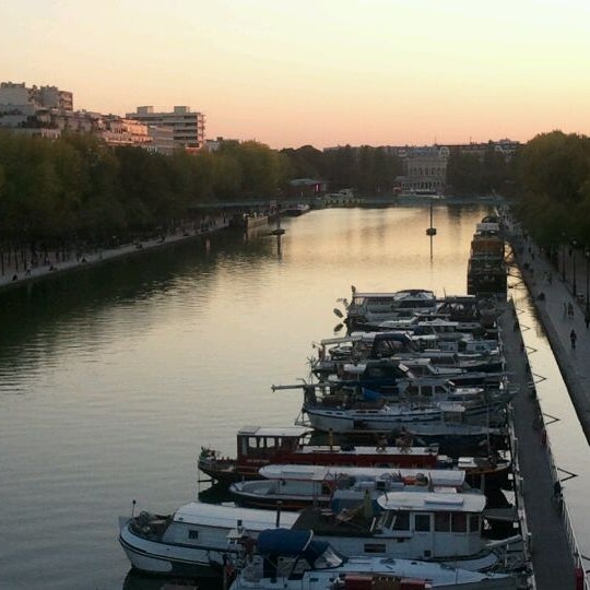 10/3/2011にCarlos U.がHoliday Inn Express - Canal de la Villetteで撮った写真