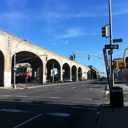 Queens Blvd Woodside 24 tips from 2366 visitors