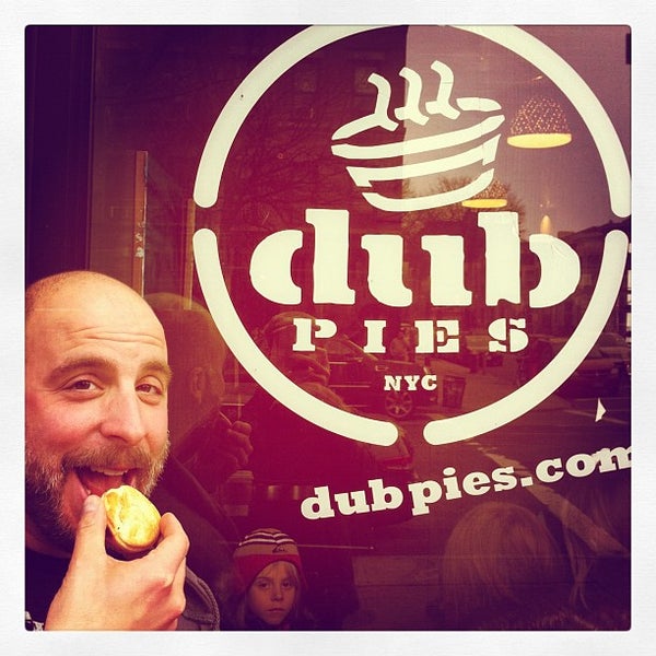 Photo taken at DUB Pies - Windsor Terrace by Andy S. on 2/4/2012