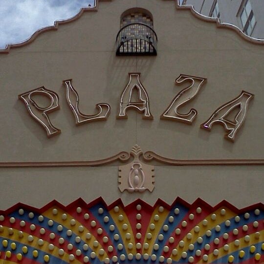 5/17/2011にChelsea J.がPlaza Theatreで撮った写真
