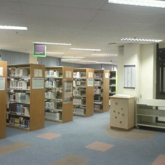 Photos At Lien Ying Chow Library 连瀛洲图书馆 Bukit Timah