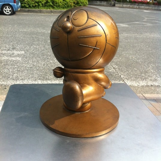 Photos At 向ヶ丘遊園駅 ドラえもん像 多摩区 川崎市 神奈川県