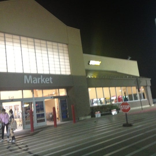 Photos at Walmart Supercenter Clinton, IA