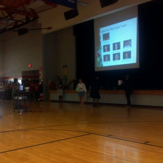 Photos at Blackman Elementary School 2 tips from 115 visitors