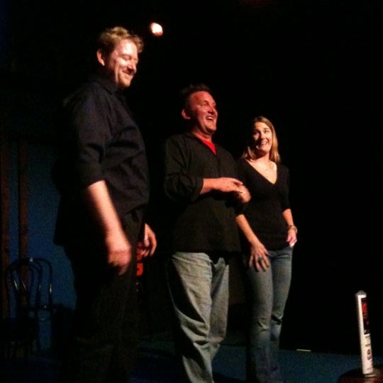 Foto tomada en Go Comedy Improv Theater  por Jes el 1/22/2012