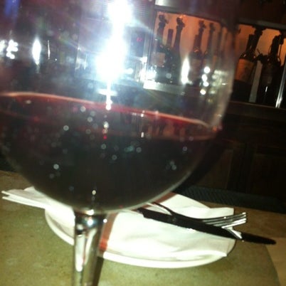 Foto tirada no(a) Sonoma Restaurant and Wine Bar por Kathleen W. em 7/20/2012