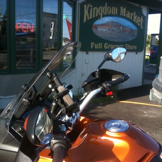 Kingdom Market Island Pond, VT