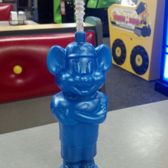 chuck e cheese inflatable