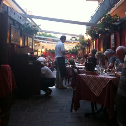 Photo taken at La Cozzeria Alle Mura by Michiel H. on 7/29/2012