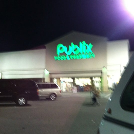 Publix 2300 McFarland Blvd