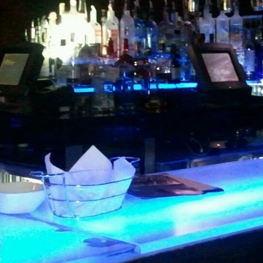 Foto scattata a Silo Elevated Cuisine &amp; Bar da Juan P. il 6/7/2012