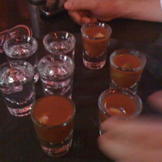 6/23/2012에 Joshua M.님이 Weegee&#39;s Lounge에서 찍은 사진