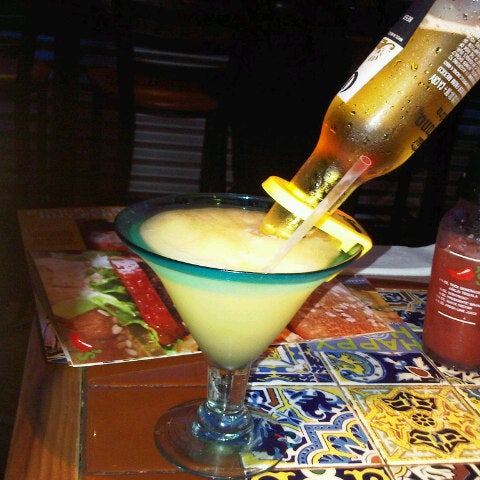 Foto tirada no(a) Chili&#39;s Grill &amp; Bar por Monica C. em 8/17/2012