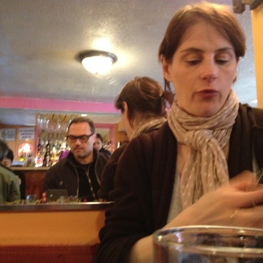 Photo taken at Cafe el Portal by Milan V. on 4/28/2012