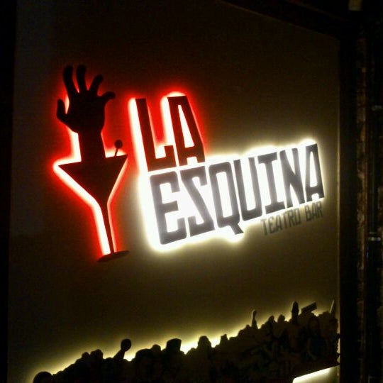 4/14/2012 tarihinde Leandro R.ziyaretçi tarafından La Esquina'de çekilen fotoğraf