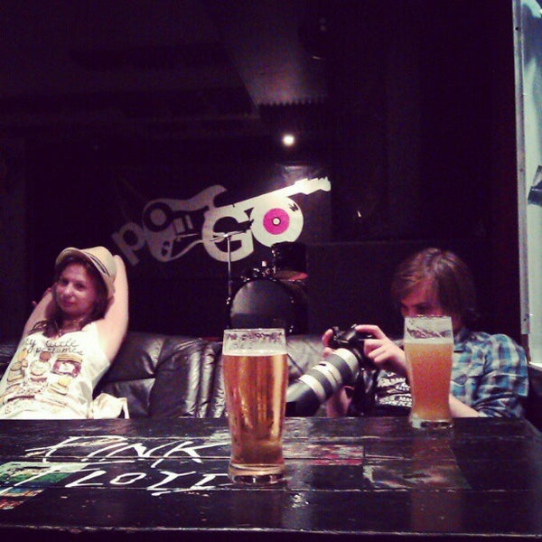 4/29/2012 tarihinde Andrey L.ziyaretçi tarafından Pogo pub'de çekilen fotoğraf