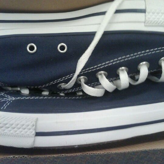 Shoe Carnival (Now Closed) Shoe Store in Raleigh