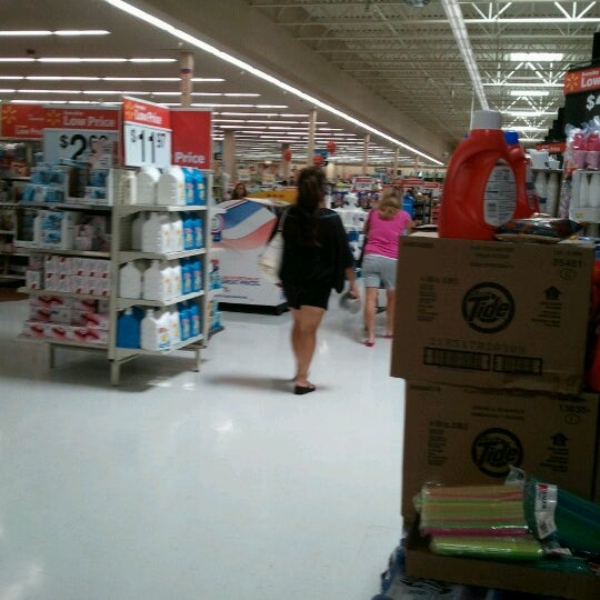 Walmart Supercenter - 3 tips from 180 visitors