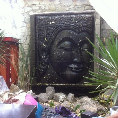 Photo taken at Siam Paradise by Olesia on 7/28/2012