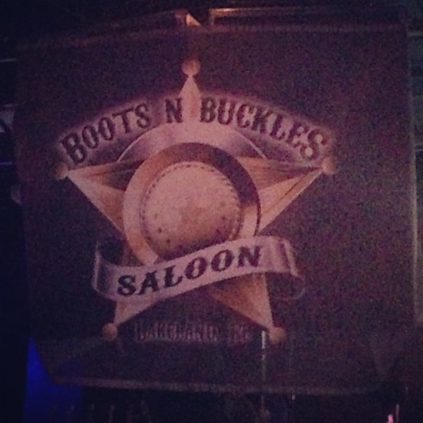 3/9/2013 tarihinde Brian S.ziyaretçi tarafından Boots N Buckles Saloon'de çekilen fotoğraf