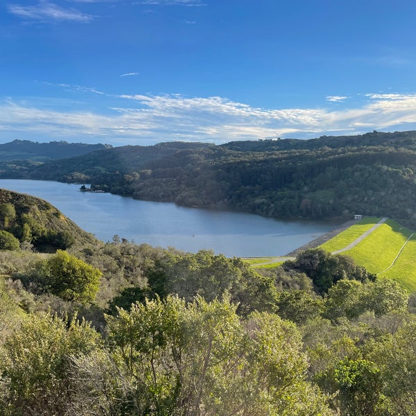 Kennedy Grove Regional Recreation Area El Sobrantoの公園