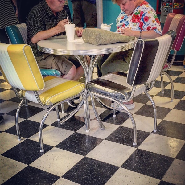 Scoupe DeVille 3365 Main St