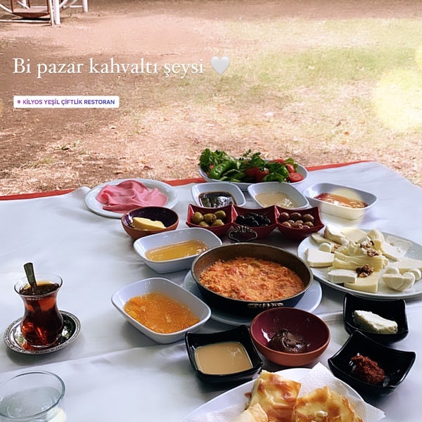 Foto diambil di Yeşil Çiftlik Restaurant oleh Rabia İSLEK 🤍 pada 8/9/2020