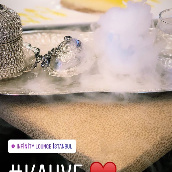 4/18/2018에 Rabia İSLEK 🤍님이 İnfinity Lounge에서 찍은 사진